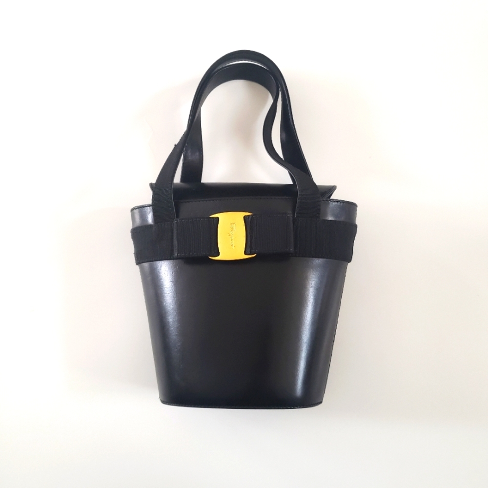 Salvatore Ferragamo Vara Bow Bucket Black Handbag Authentic